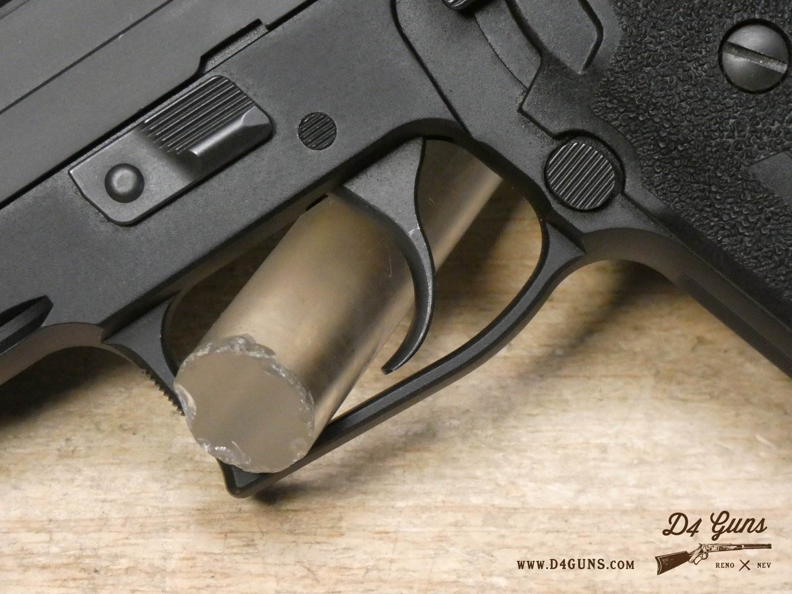 German Sig Sauer P220 Compact | D4 Guns